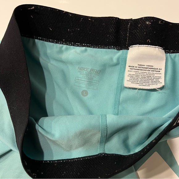 Nike Pro Training shorts Medium - Picture 5 of 8